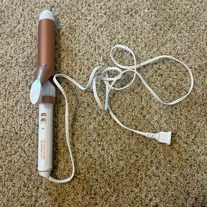 Never used Conair curl iron